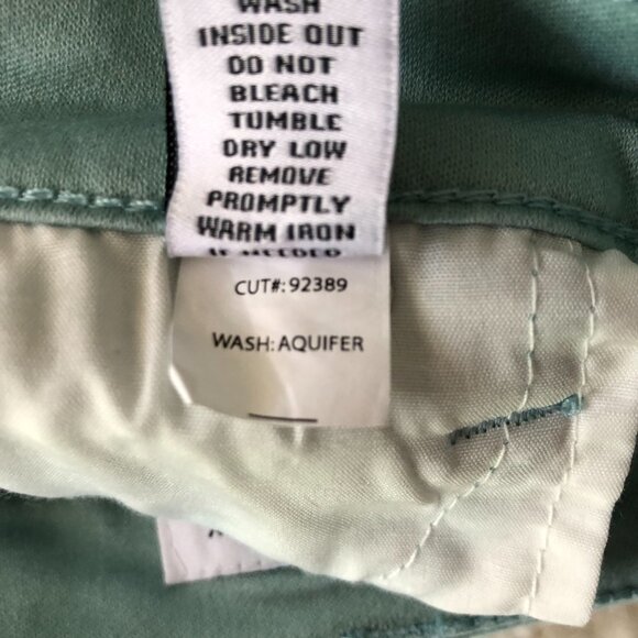 Truth + Theory Size 8 Mint Green 5 Pocket Jeans - Picture 8 of 9